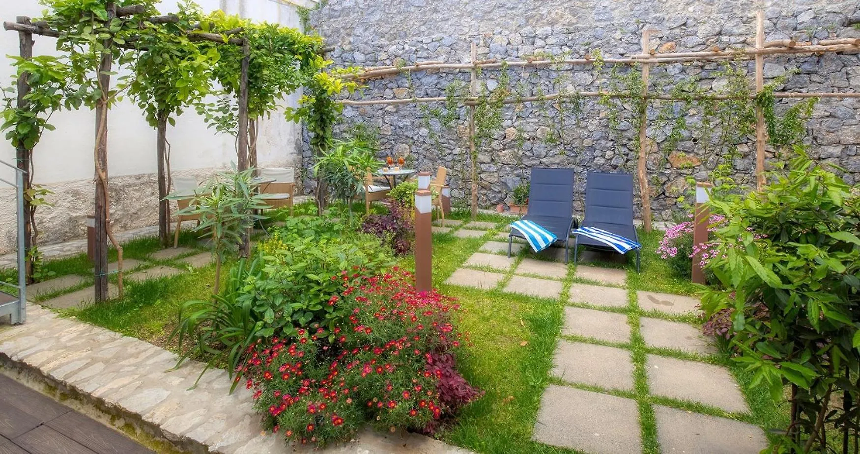 Locanda Costa D'Amalfi 2*, Amalfi Italien