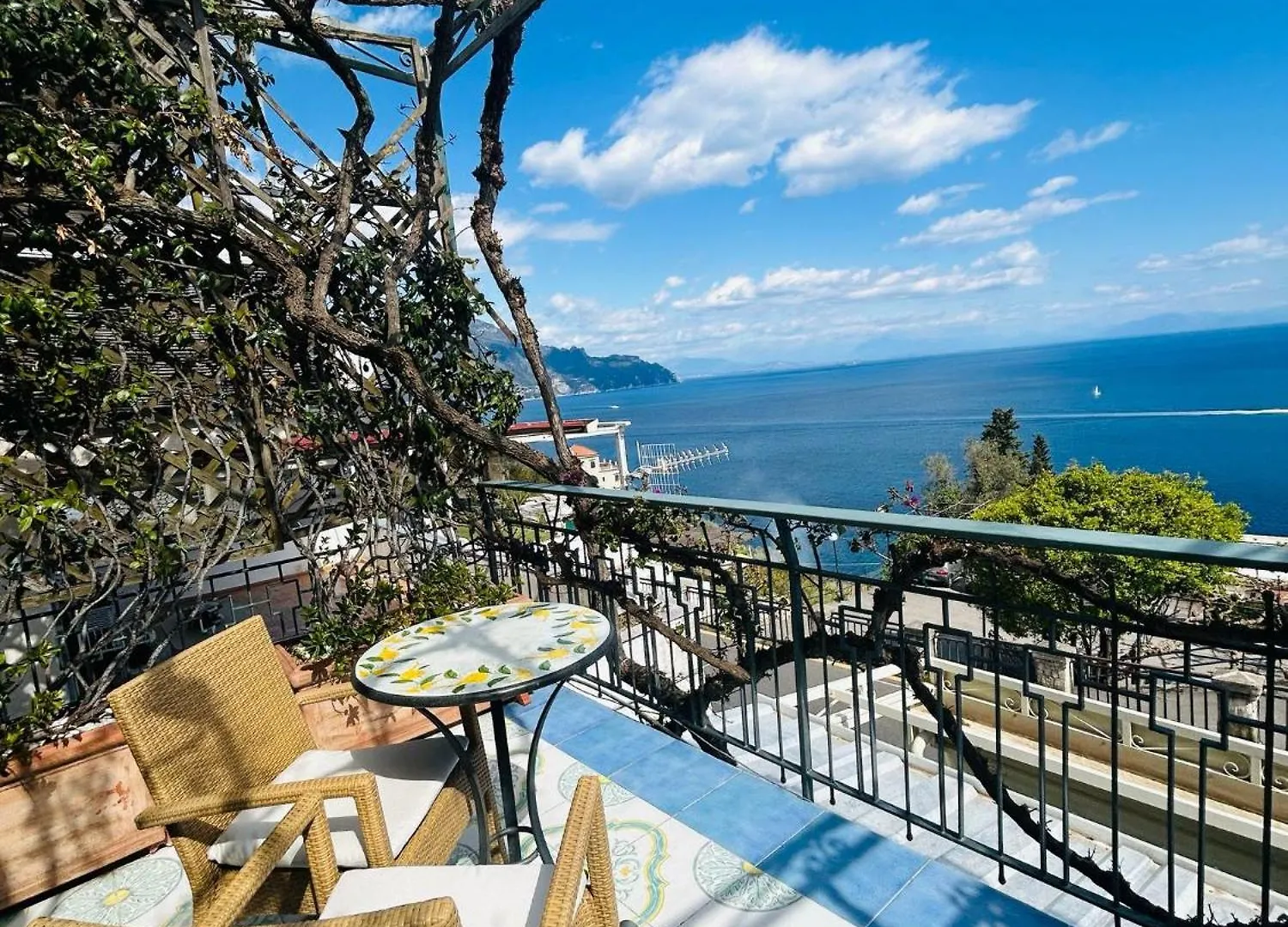 Locanda Costa D'Amalfi 2*, Amalfi Italy